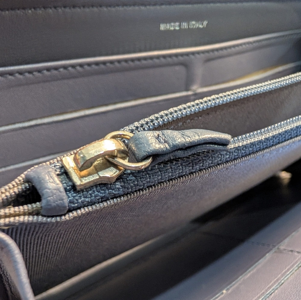 Chanel Continental Wallet - Picture 9 of 10